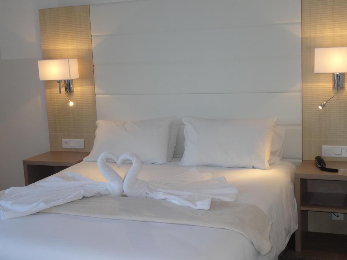 Hotel Uhainak อองดาเย ภายนอก รูปภาพ