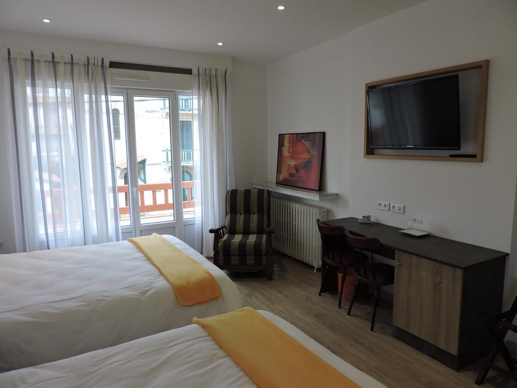 Hotel Uhainak อองดาเย ห้อง รูปภาพ